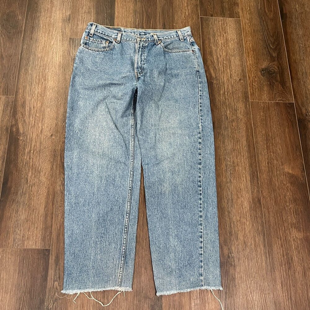 VINTAGE Levis Jeans Mens 36x32 Blue 550 Relaxed Fit Red Tab 90s Raw Hem